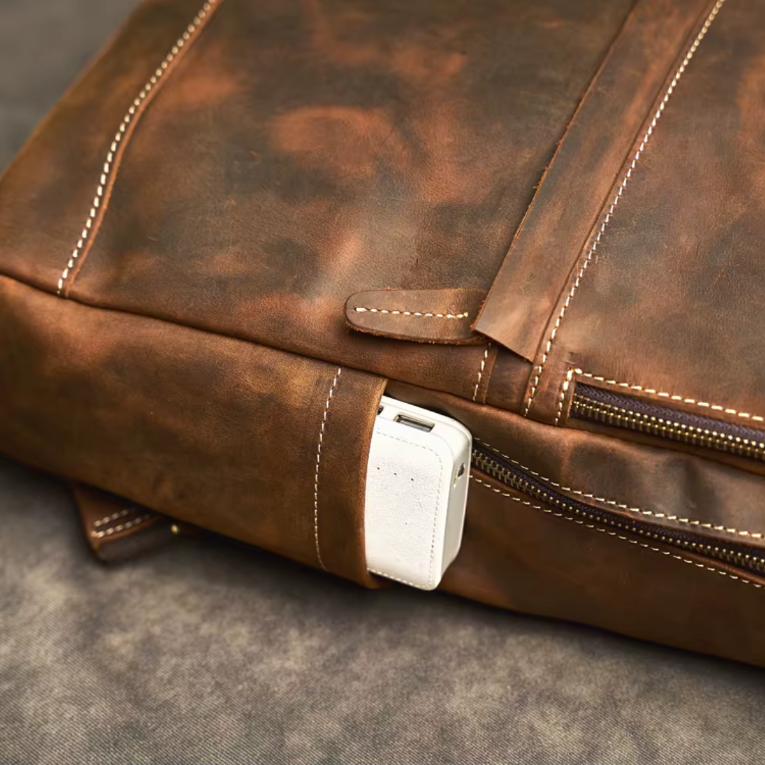 Mochila de Couro Genuíno Moscou