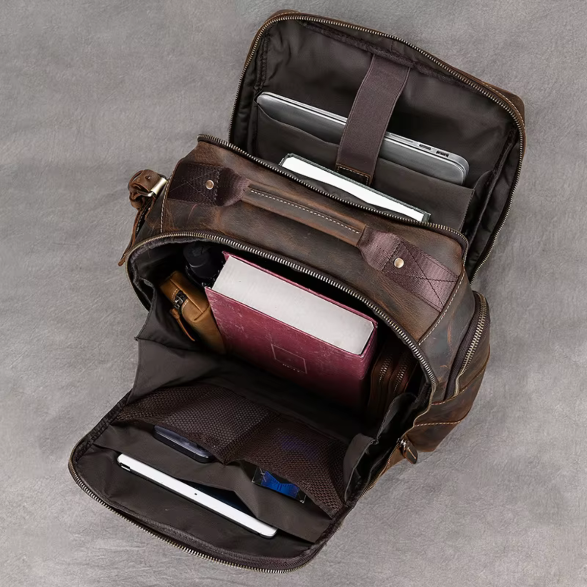 Mochila de Couro Genuíno Luxo American