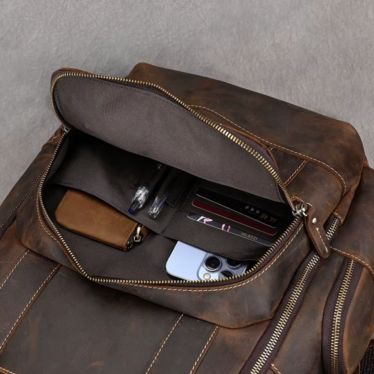 Mochila de Couro Genuíno Luxo American