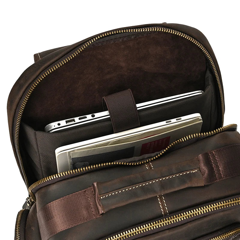 Mochila de Couro Legitimo para Notebook 17 pol com Conexão Usb Black Bull Marrom
