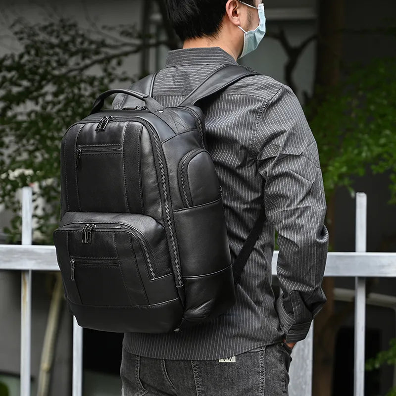 Mochila de Couro Genuíno Luxo American Preta