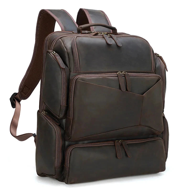 Mochila de Couro Legitimo para Notebook 17"James