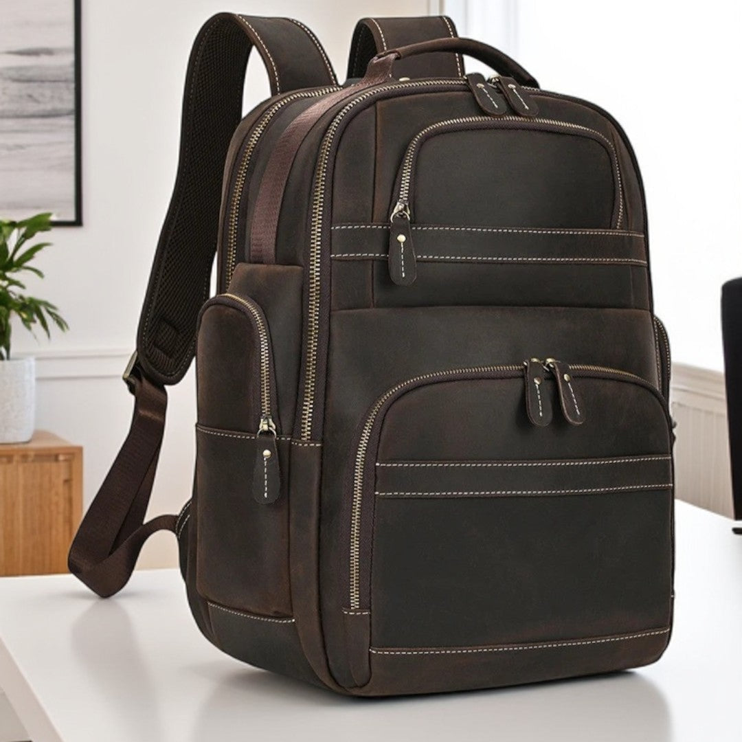 Mochila de Couro Legitimo para Notebook 17 pol com Conexão Usb Black Bull Marrom