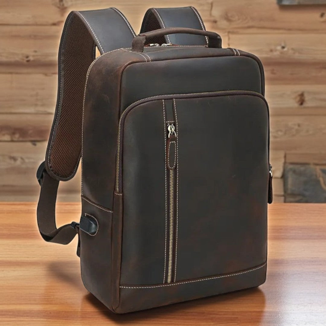 Mochila de Couro Genuíno Notebook 15" Fort Bull